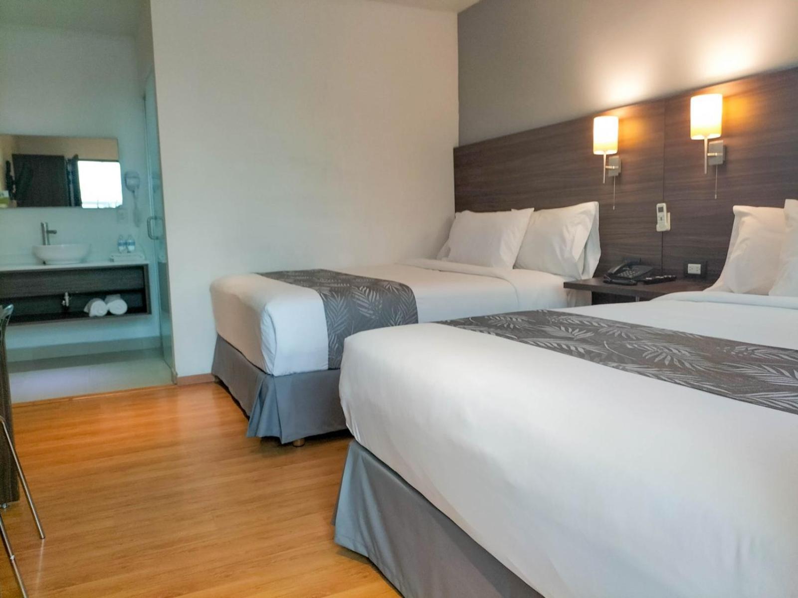 El Hotel Business Class - Zamora Centro エクステリア 写真