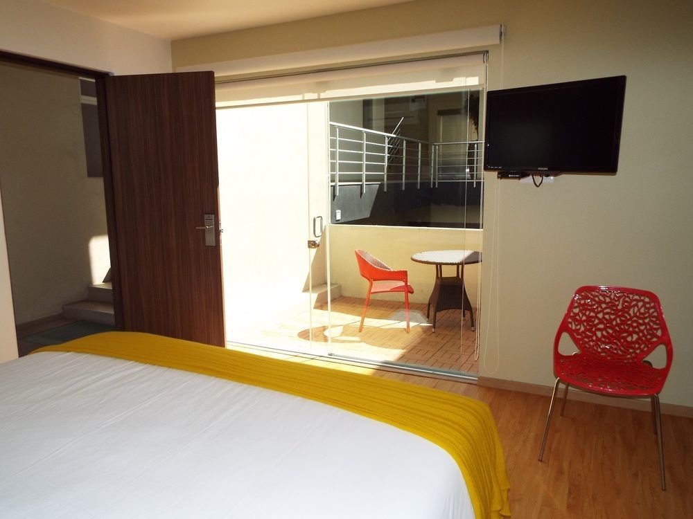El Hotel Business Class - Zamora Centro エクステリア 写真